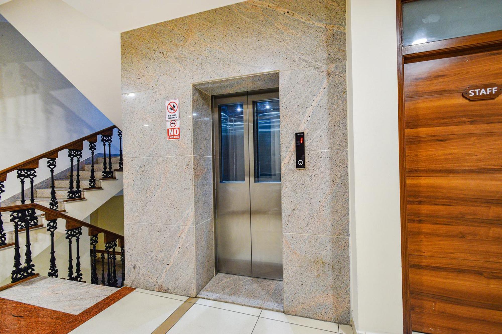 Fabhotel Prime Am Suites - Nr Yashoda Hospitals - Secunderabad Haydarabad Dış mekan fotoğraf